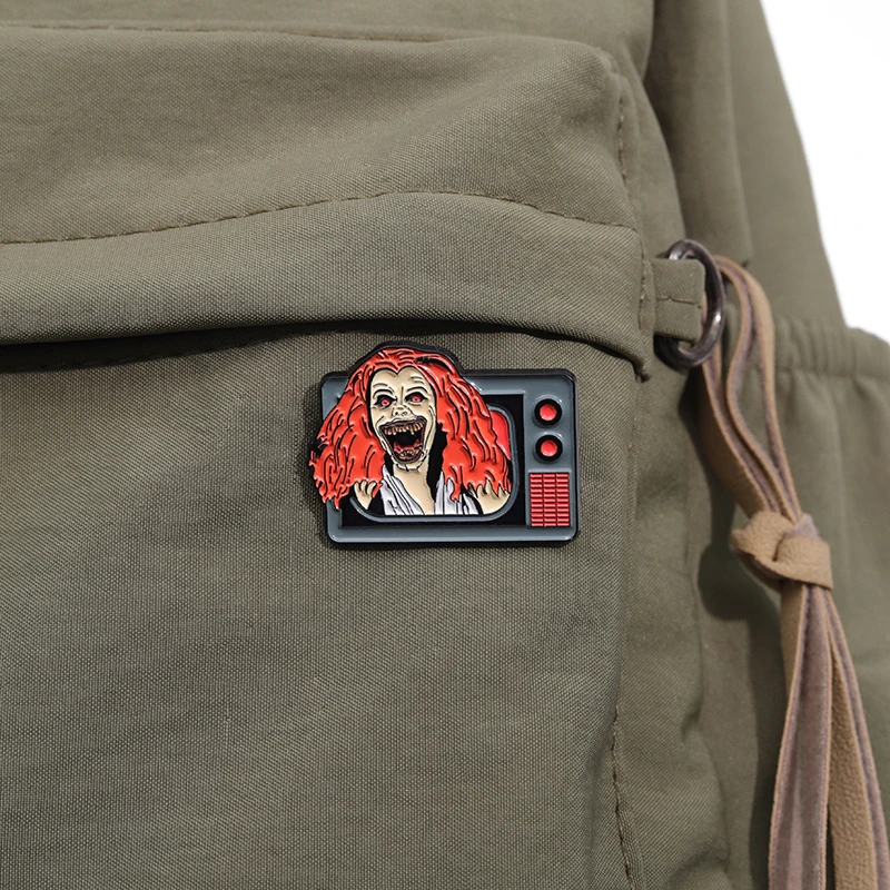 Horrorfilm Charakter Emaille Pins Terror TV-Show Broschen kreative Punk Gothic Kragen Pin Zubehör Revers Abzeichen für Geschenk