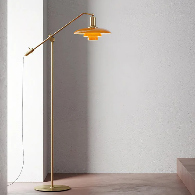 Dinamarca Designer Rocker Arm Floor Lamp Luz de pé para sala de estar e quarto