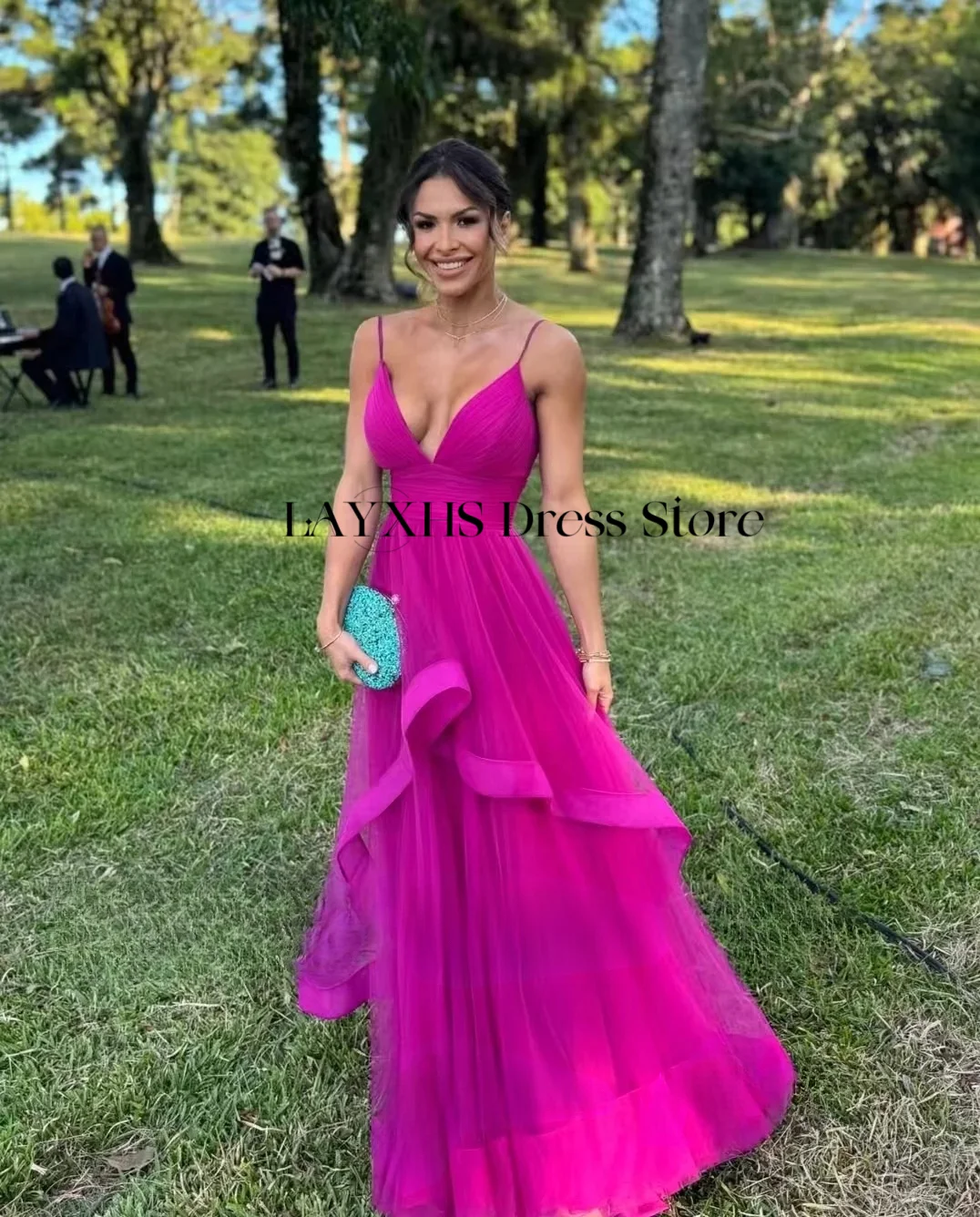 Eleganckie saudyjskie suknie wieczorowe z dekoltem w serek, na ramiączkach spaghetti, z organzy, warstwowe suknie ślubne, linia A, suknie balowe w stylu Dubai, szyte na miarę.