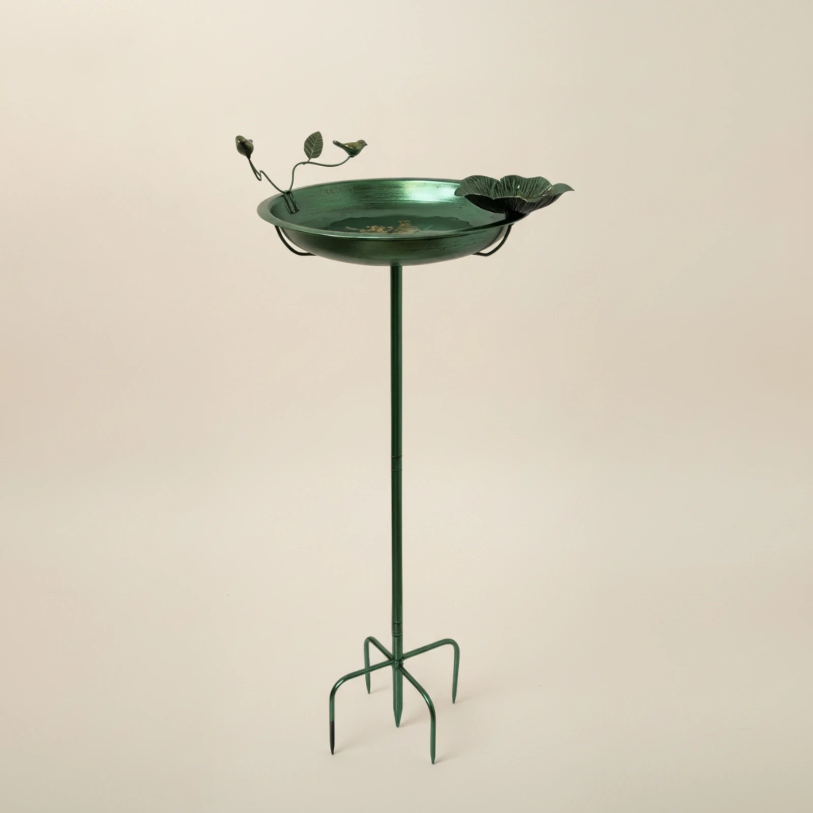 Metal Bird Bath Feeder Insert-in Bird Bath with Metal Stake Decorative Garden Stake Stable Easy to Clean for Gardeners, Yard view 3