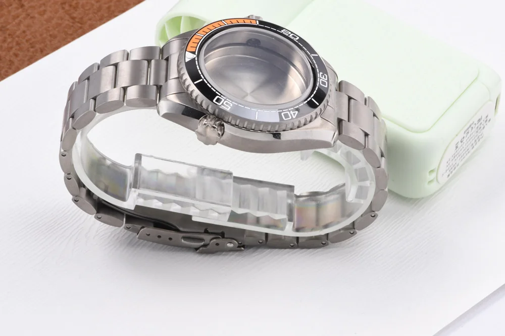 Titanium 3-Uhr-Uhrengehäuse mit Armband passend für SEIKO Mod C3 Super Luminous Saphirglas Taucheruhr für NH35A/36A Uhrwerk Ersatzteile – Detail 14
