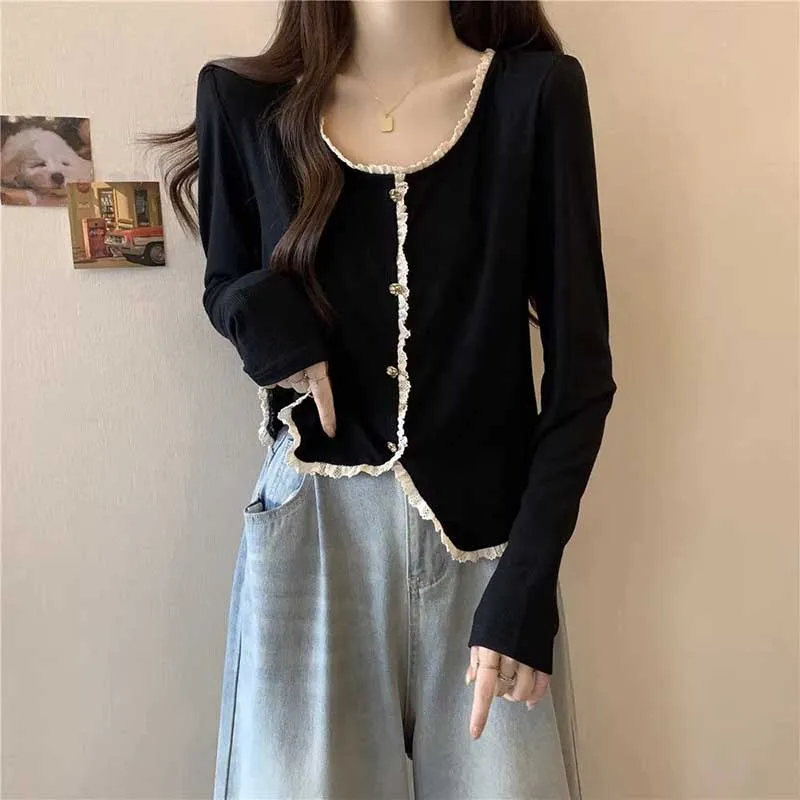Fashion O-Neck Button Solid Color Spliced Lace T-Shirts Female Clothing 2024 Spring New Loose All-match Tops Casual Tee Shirt