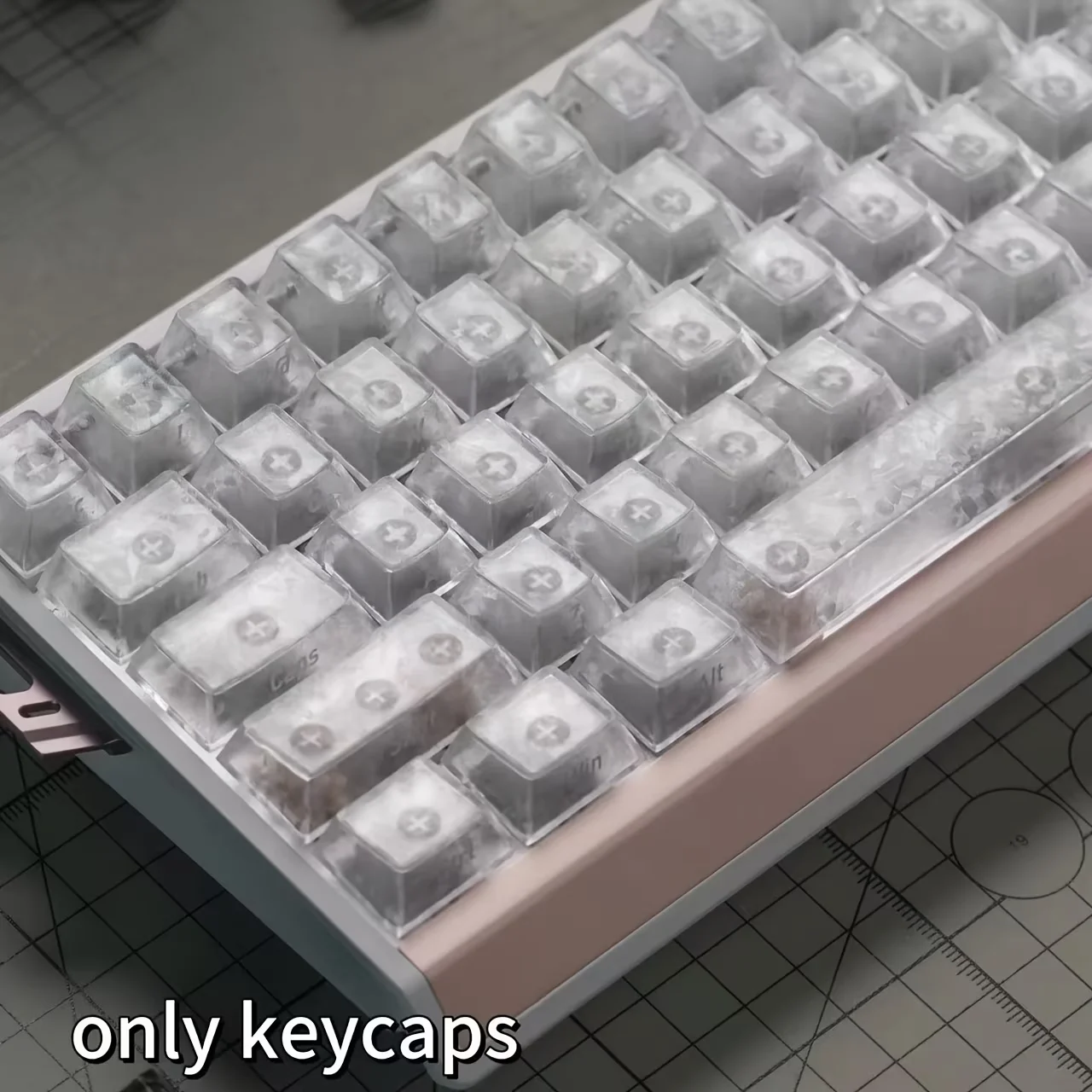 White Snake PBT Keycaps Set - Carbon Fiber Texture, Translucent Luminous, 132 Keys, OEM Profile, Compatible with Magnetic Switch