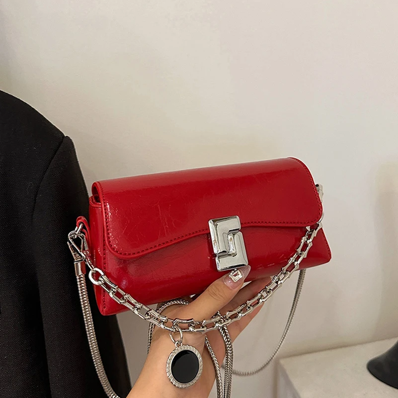 High Quality Charming Cherry Red Women's Crossbody Bag 2024 New Ladies Chic Buckle Chain Shoulder Bags Elegant Fashion Handbag