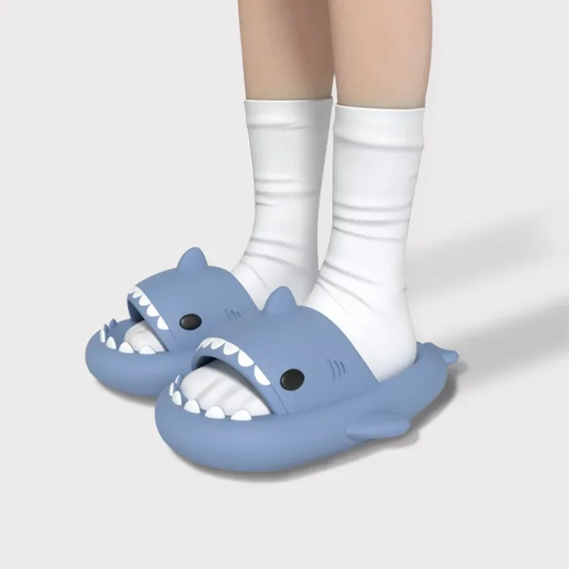 Women Cartoon Shark Slippers Men Indoor Bathroom Flip Flops Summer Couple Fashion Flat Shoes Sandals Soft EVA Beach Slides