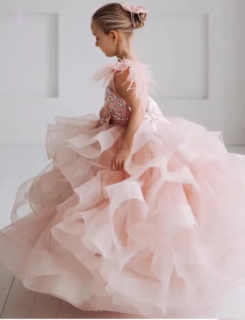 Pink Ruffles Feather Pearls Elegance Flower Girl Dress with Bow Puffy Wedding Princess Baby Birthday Prom Gown for Girls