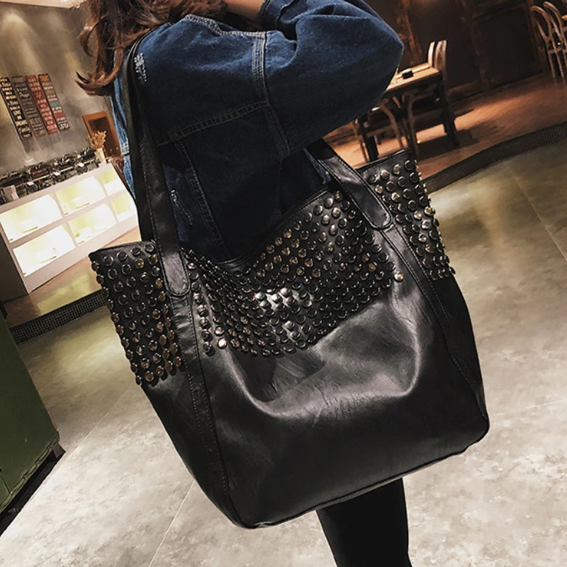 High-capacity Pu Leather Y2k Shoulder Bags Japanese Personality Rivet Casual Women\'s Handbags Streetwear Punk Trendy Tote