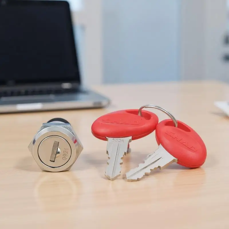 

Комплект замков для боковых багажников задней крыши мотоцикла серии SHAD