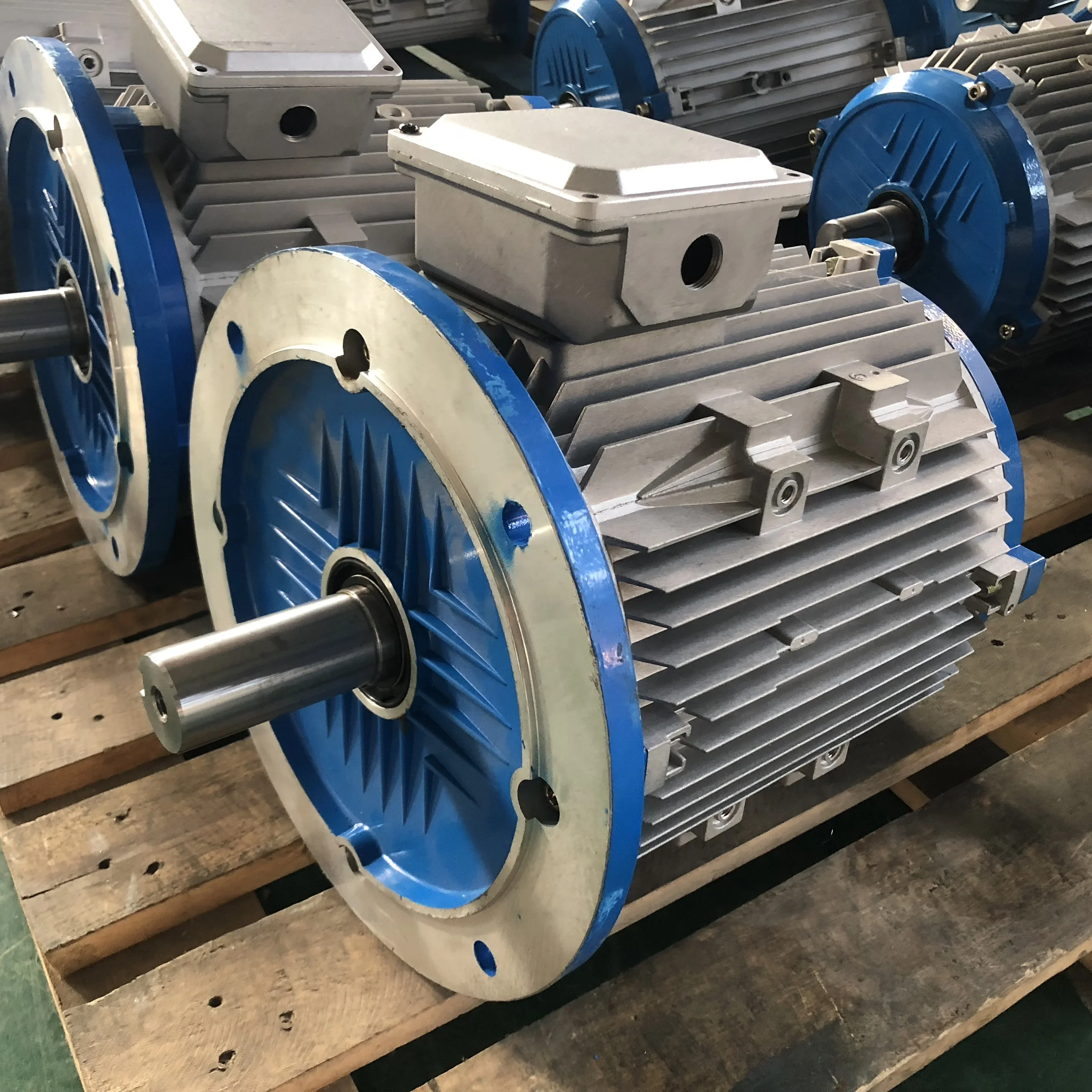 Variable Frequency PMSM Synchronous Motor 3000 Rpm 11kw Electric Motors Air Compressor Pump