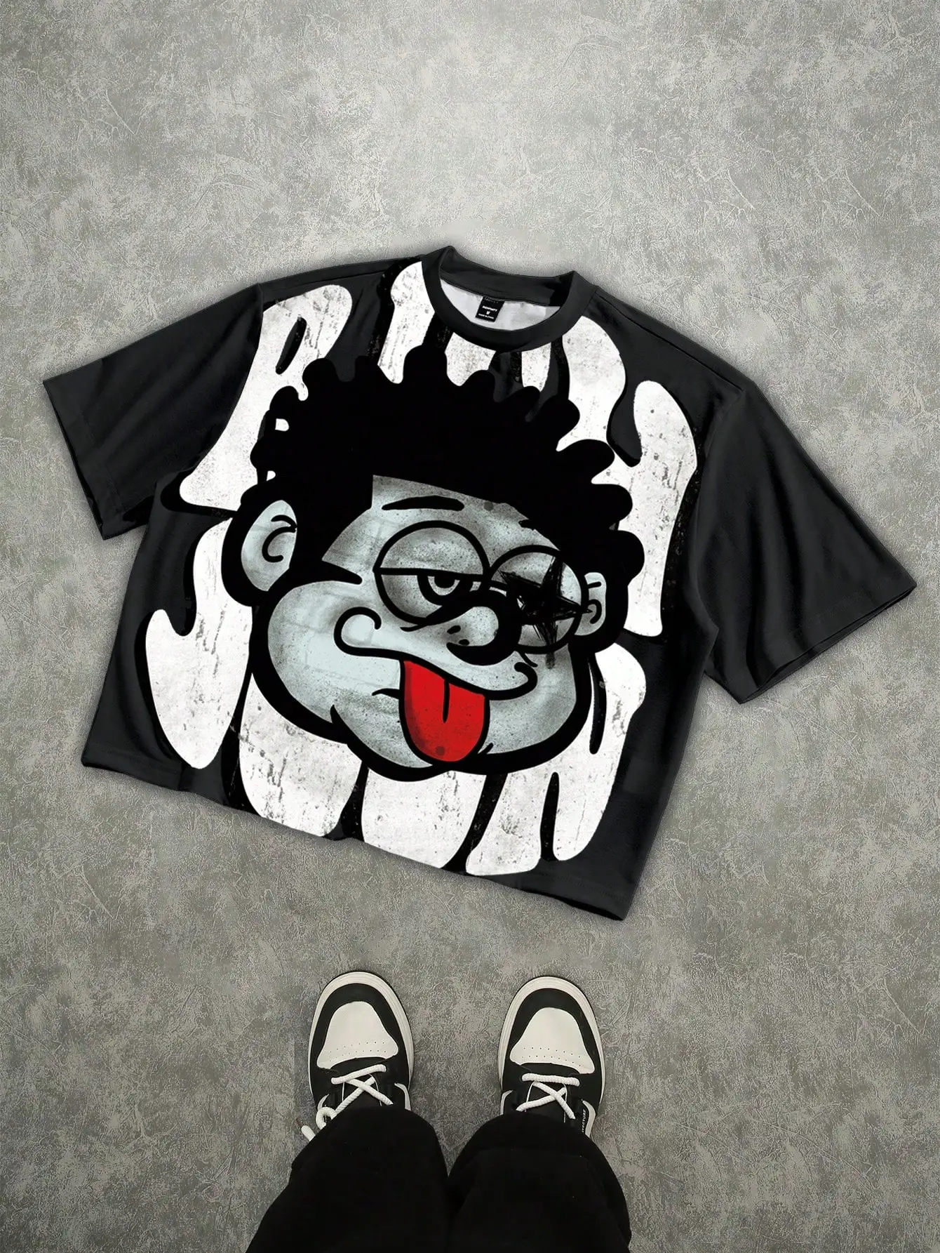 

Мужская укороченная футболка оверсайз с графическим принтом и эффектом потертости, свободного кроя, в стиле стритвир