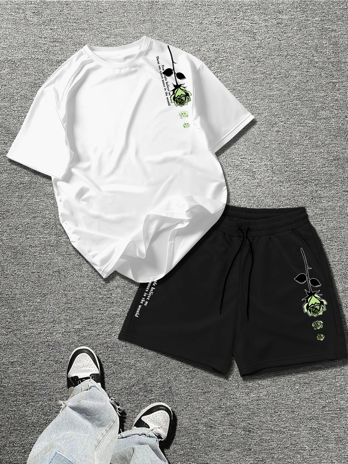 

Men's Gothic Rose Floral Graphic Shorts Dark Grunge Streetwear Drawstring Quick Dry Summer Casual Sports Short Pants