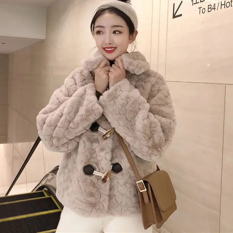 Lamb Hair Coat Women Short Jacket Autumn/Winter Korean Imitation Fur Coat New Thicke Cowhorn Buckle Plush Coat Female Outerwear