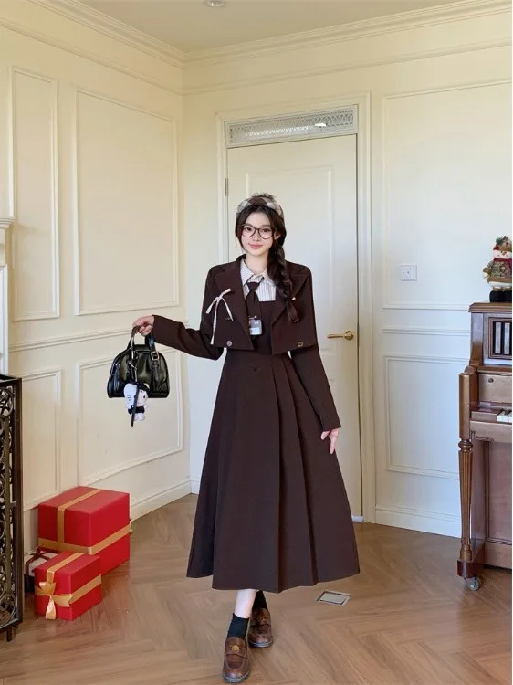 

plus Size College Style Outfit Women's Autumn Fashion Dressy Two-Piece Set Short Suit Jacket Ensemble for plus Size Women