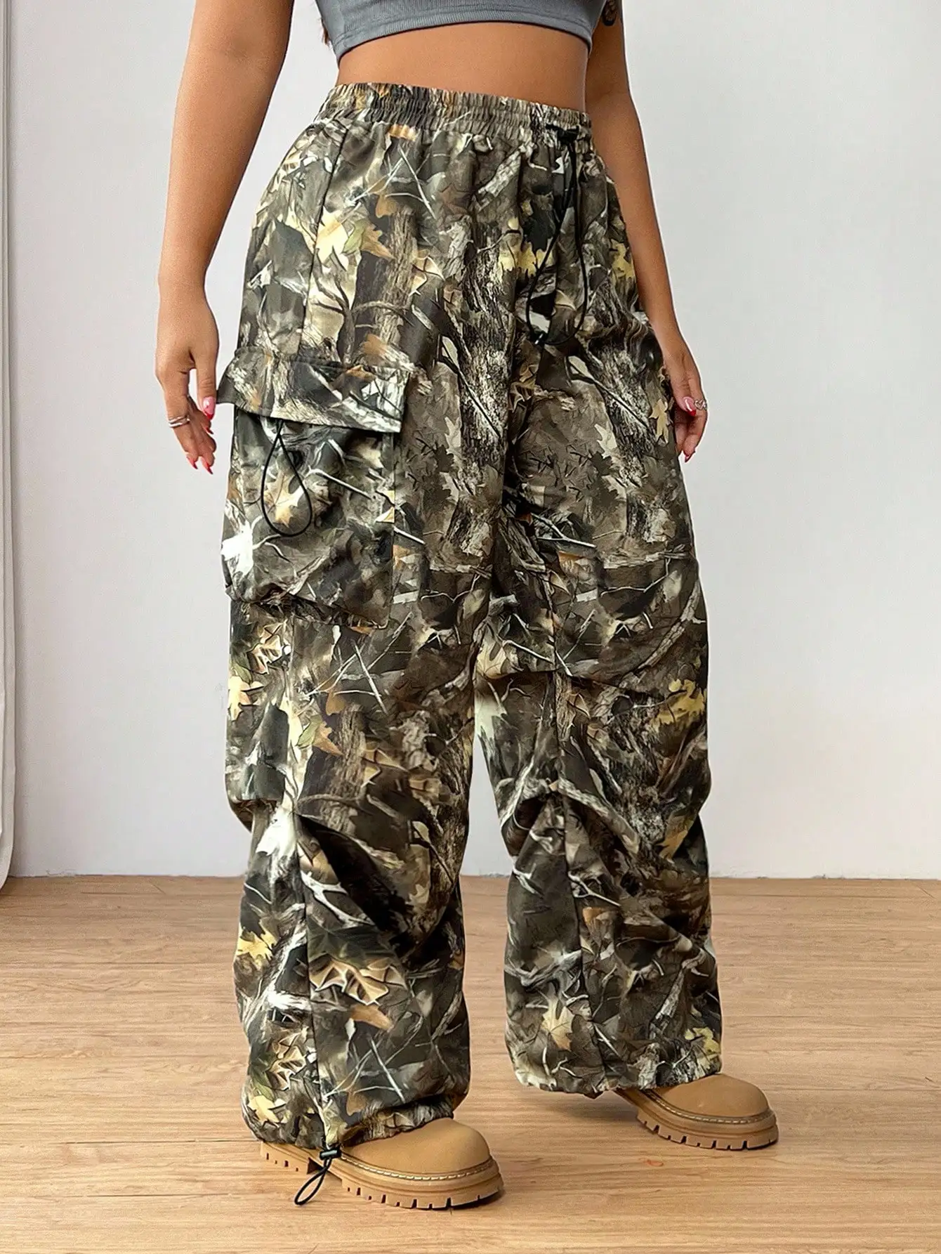 Plus Size Camo Cargo Pants for Women, Wide Leg Loose Fit with Pockets, Casual Streetwear
