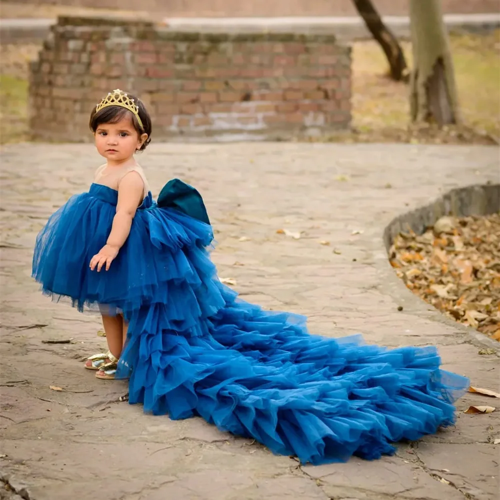 Strikplooi A-lijn prinses baby bloemenmeisje jurk knielengte sweep trein elegante formele eerste communie jurk op maat nieuw