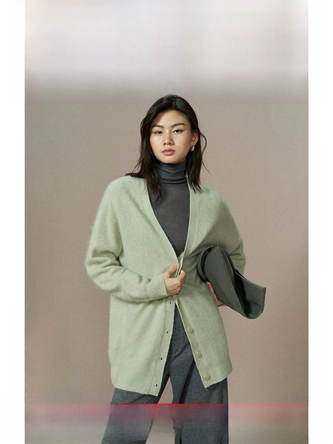 

Кардиган Cloud Mist Camere с V-образным вырезом, на пуговицах, удобный, в стиле кэжуал, женский вязаный шерстяной свитер, новинка зимы