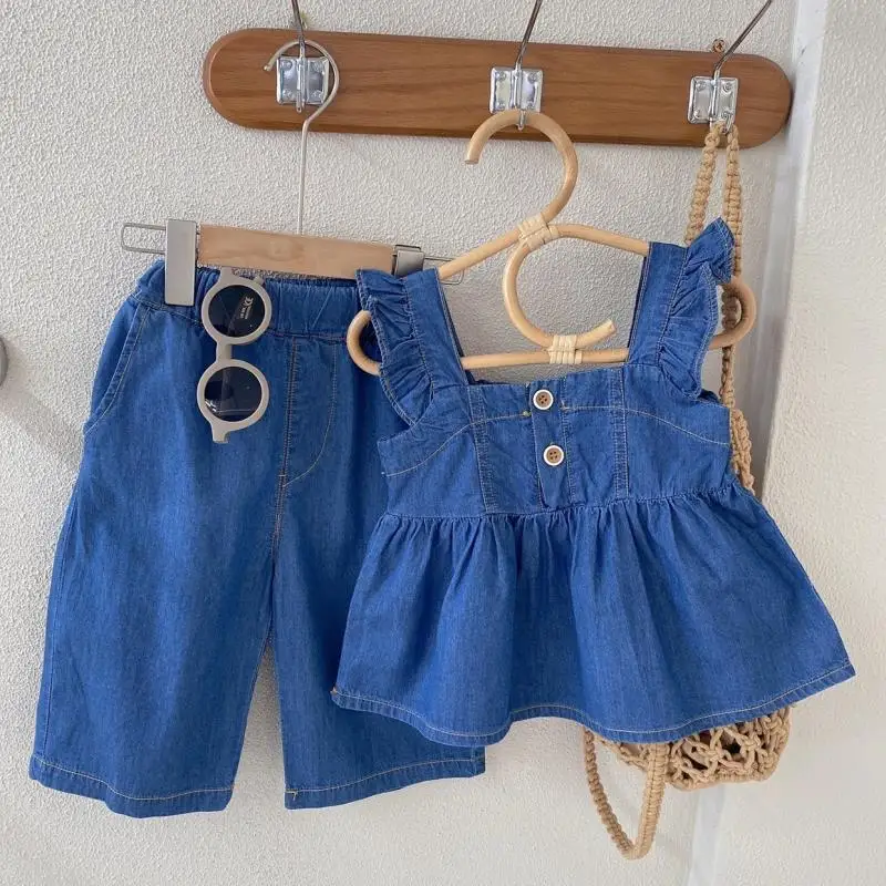 

Summer Girls Denim Suit New Children's Fungus Vvest Top With Seven Inch Wide Leg Pants Two-piece Set