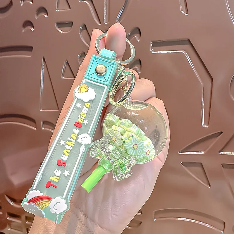 Quicksand Bottle Keychain Pendant Exquisite Women's Key Chain Small Flower Crystal Accessory Cute Backpack Charm