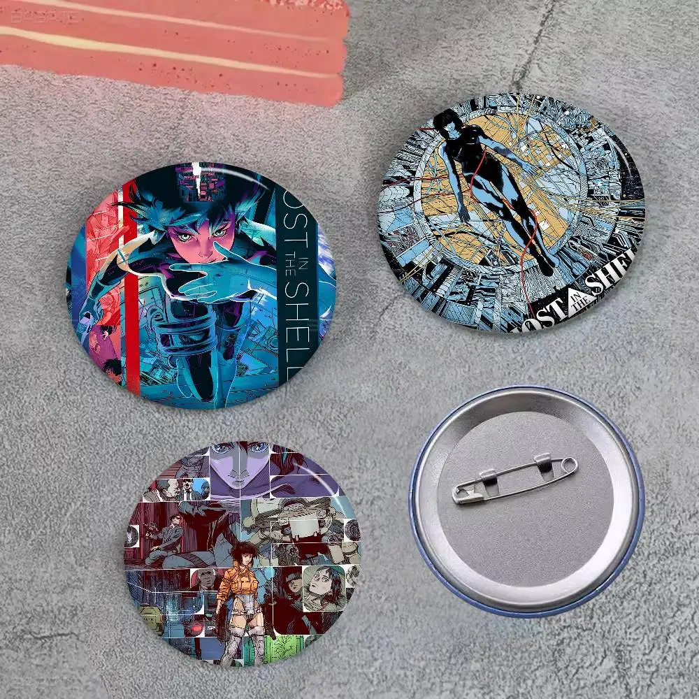 Klassieke Japan Anime Ghost In The Shell Ronde Knop Pins Slogan Creatieve Broches Rugzak Kleding Decoratie Mode Cartoon
