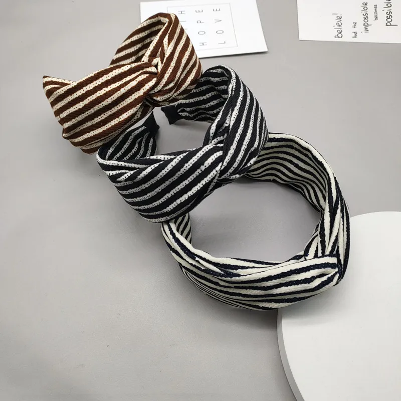 

Роскошные дизайнерские широкие повязки на голову из ткани в полоску с окрашиванием и декором, оптом