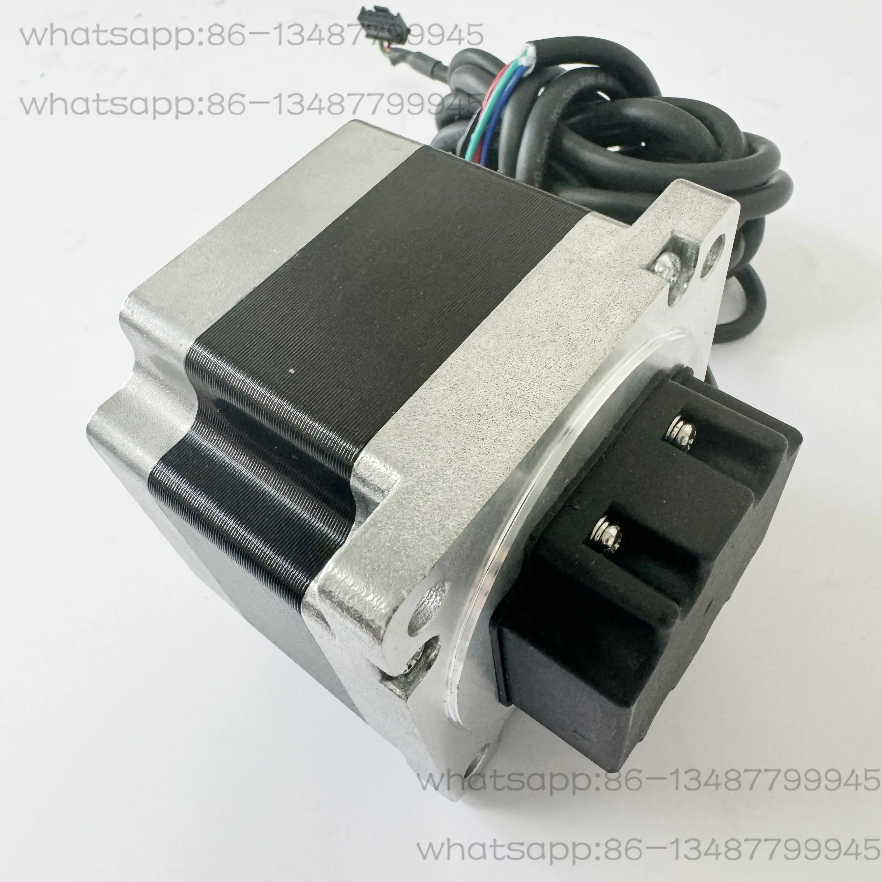 9820 Sewing Machine Z Axis Stepper Motor Compatible with Eyelet Buttonholer Replacement Spare Part