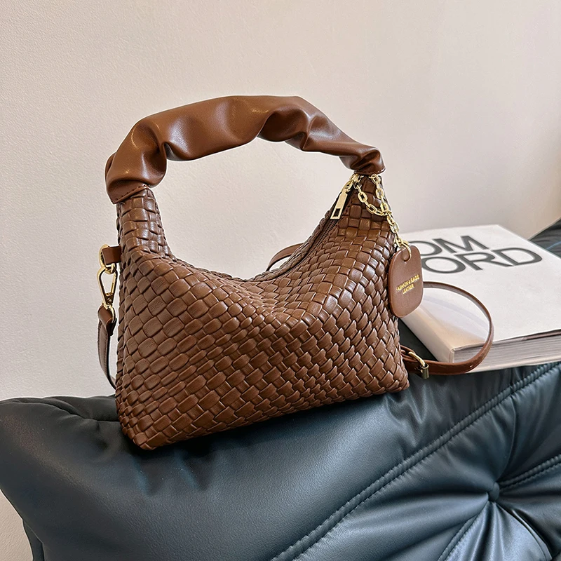 

New Handmade Woven Fashionable Handbag Trendy Korean Style Single Shoulder Crossbody Woven With Pleats Women's Handbag