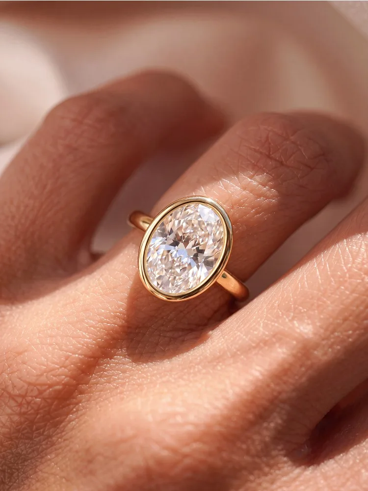 Modischer, zarter, schlichter ovaler Zirkonring für Damen aus 925er Sterlingsilber, Verlobungsring, Hochzeitsring, luxuriöser, hochwertiger Schmuck. – Detail 4