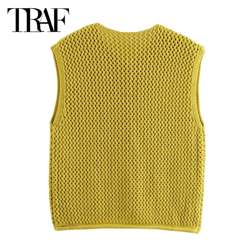 TRAF Knitted Top Women 2024 Button Tank Vest Spring Summer Autumn Sleeveless Green Knit Vest Ladies Fashion Casual Elegant Tops