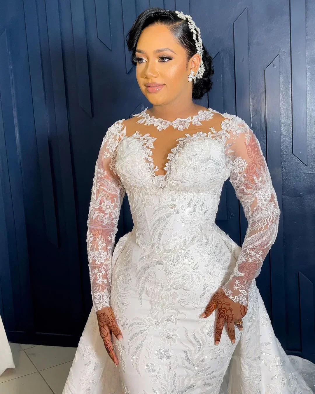 OL Customized Sequined Mermaid Wedding Dress Exquisite Sheer Neck Lace Long Sleeves Bridal Gowns Court Train vestido de novia