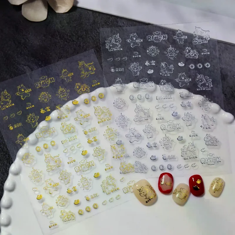 

Новые новогодние наклейки для ногтей с изображением пони, DIY наклейки для ногтей, украшения для ногтей, аксессуары, аппликации для ногтей на Год Лошади, художественные наклейки