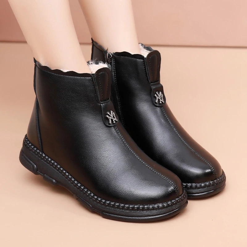 

Winter Women Genuine Leather Flats Casual Ankle Boots Women's Thick Plush Warm Snow Boots Mother Waterproof Non-slip Booties