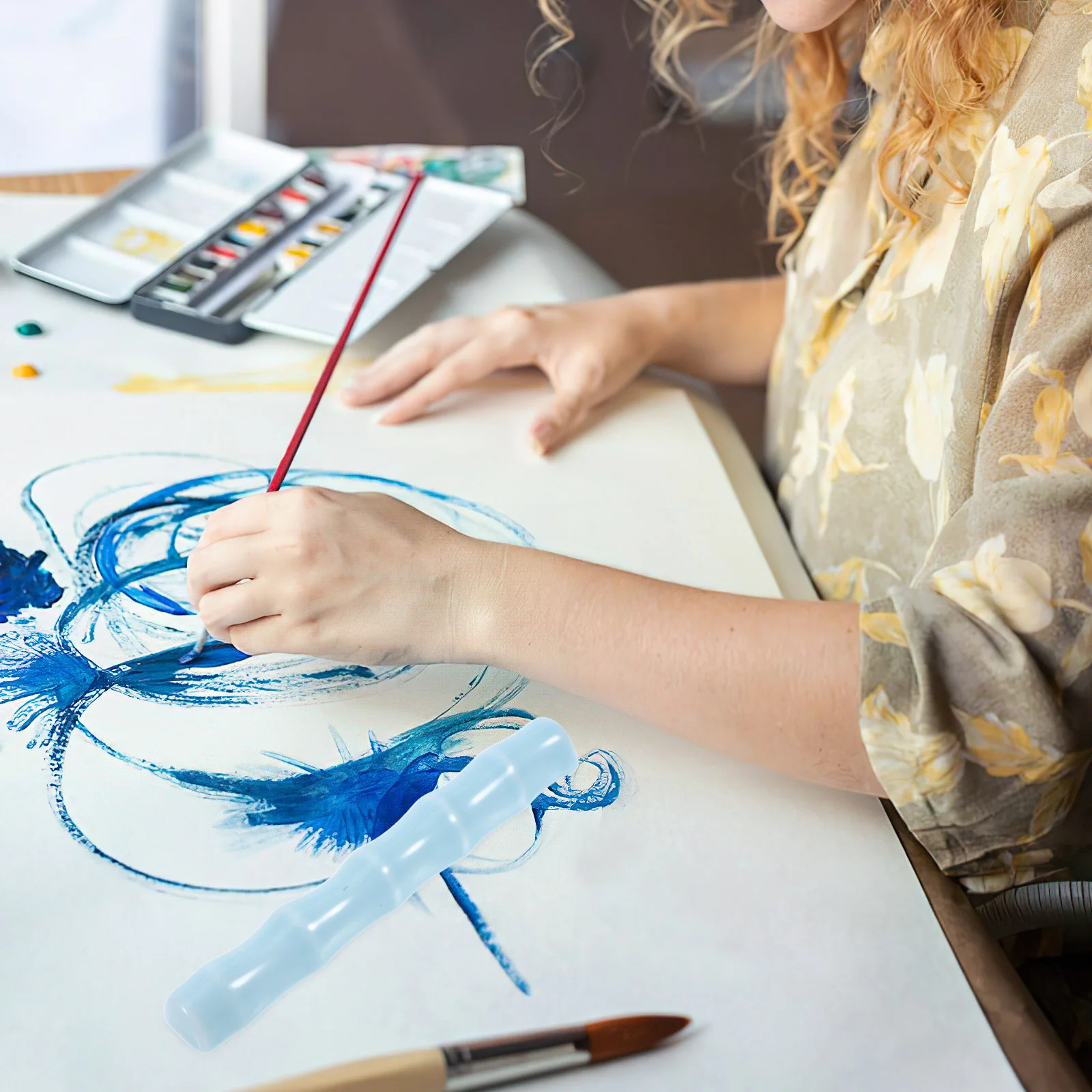 

Artistic Ceramic Paperweight Calligraphy Practice Tool with Brush Holding Function for Painting Writing Stationery Supplies