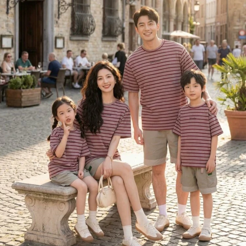 

2026 New Summer Korean Style Family Matching Striped T-shirts Mommy And Me Family Of 3 Short Sleeve Casual Soft Cotton Tops