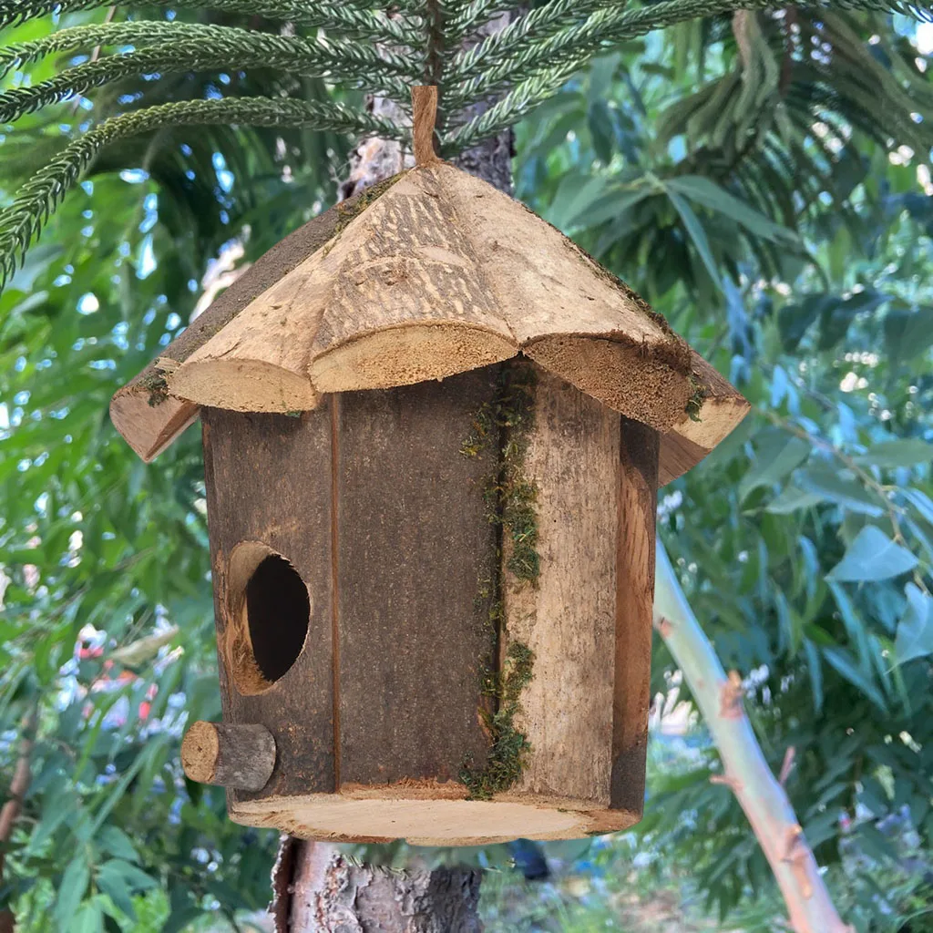 Wooden Birdhouse Resting Place for Birds Decor Mini Handcrafted Hummingbird House for Home