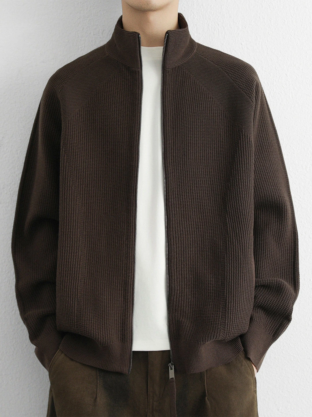 

Мужской вязаный кардиган премиум-класса: новая весенняя коллекция, модный, простой, шерстяной, с воротником-стойкой, повседневный, свободного кроя, стильный.