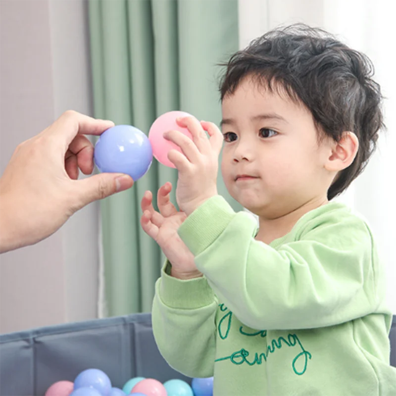 Baby Ocean Ball Verdikte speeltuin Kleurrijke bal Home Kinderspeelgoedbal Indoor Decoratieve plastic bal