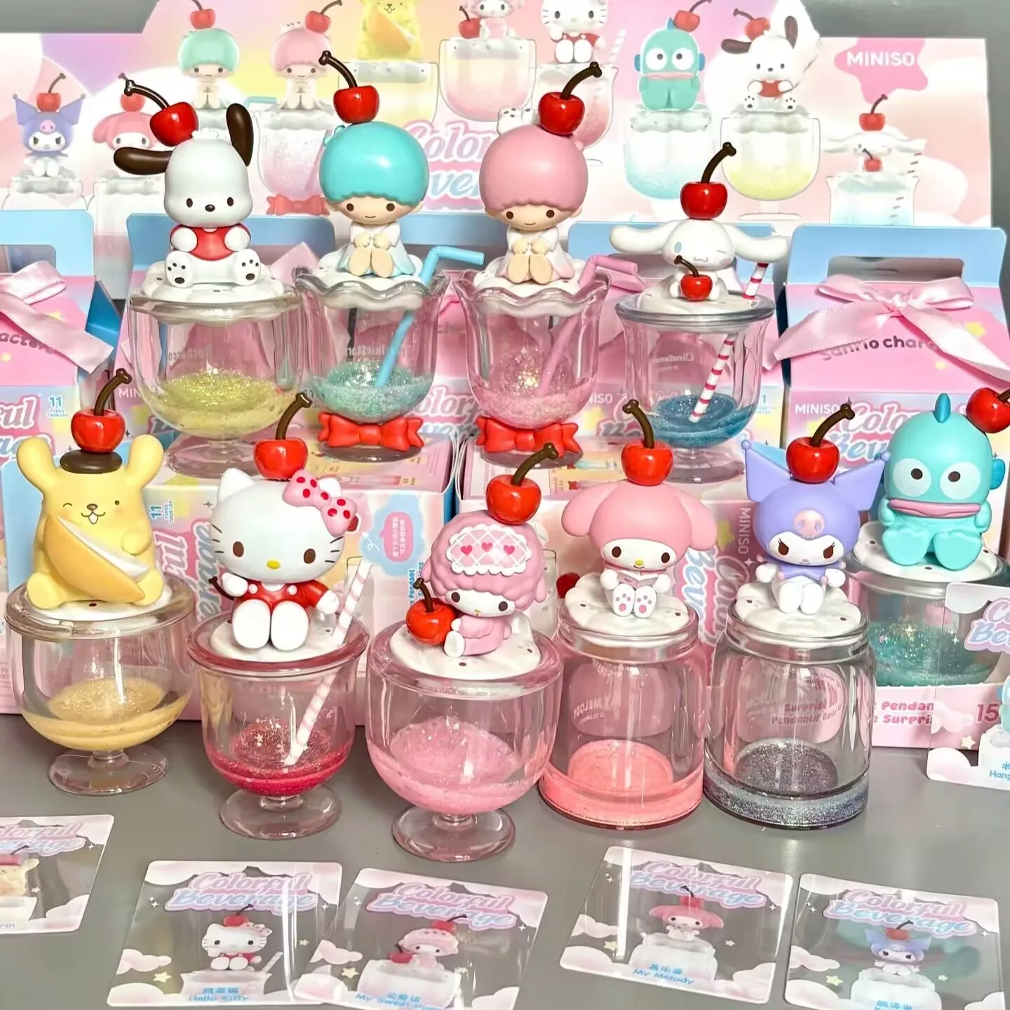 

Оригинальная красочная серия напитков Sanrio, модная слепая коробка, милая фигурка Hangyodon, коллекционная игрушка для девочек, подарок-сюрприз, домашний декор