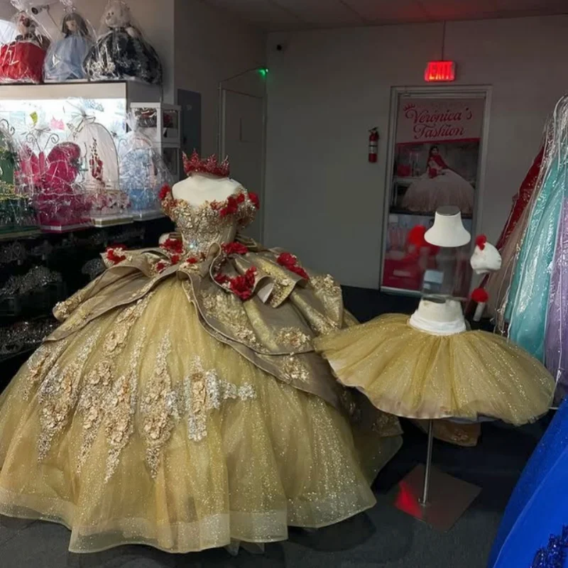맞춤형 샴페인 골드 드레스 오프 숄더 반짝이 아플리케 크리스탈 롱 테일 3D 꽃 활 베스 티드 15 Quinceanera