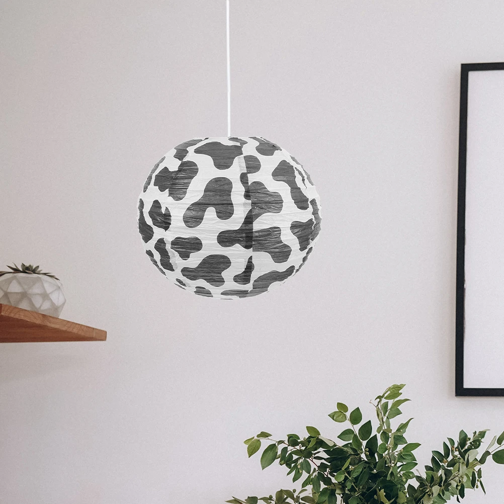 

3pcs Cow Lanterns Durable Lightweight Paper Decorations for Cowgirl Birthday Party Western Theme Farm Animal Decor Round