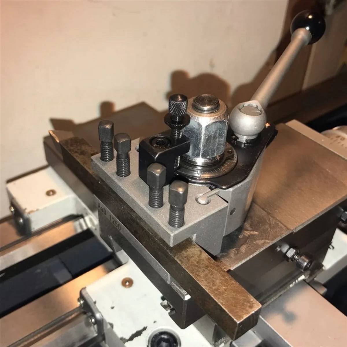 Set di montanti per utensili a cambio rapido per tornio WM210V e WM180V e 0618 12 x12mm poggiautensili per altalena sopra il letto 120-220mm