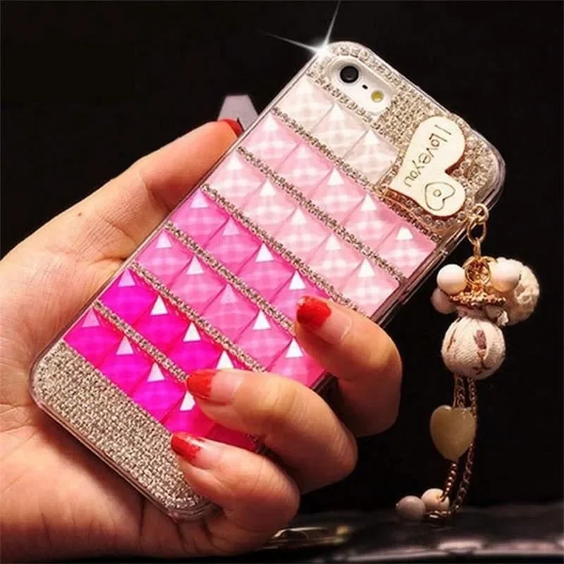 Love Heart breloczki do iPhone'a, diamentowe etui na telefon z kryształkami, Bling Cover, luksus, 15, 14, 13, 12 Pro Max — zdjęcie produktu 2