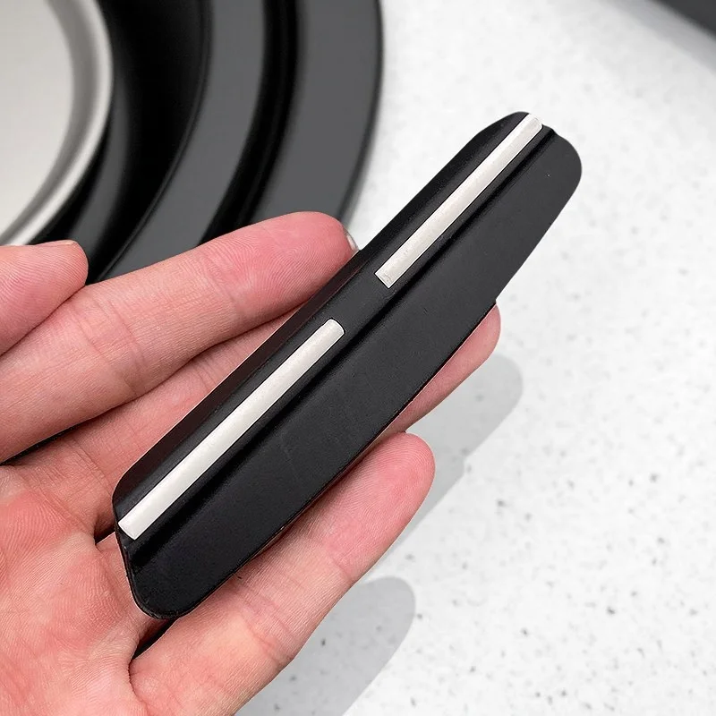 

Durable Double Sided Whetstone Sharpener for Knives and Scissors Essential Kitchen Tool withNon Slip Design