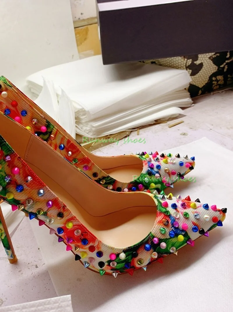 Sepatu Wanita Mewah Model Slip - Up Lighting Decor ulasan dan harga