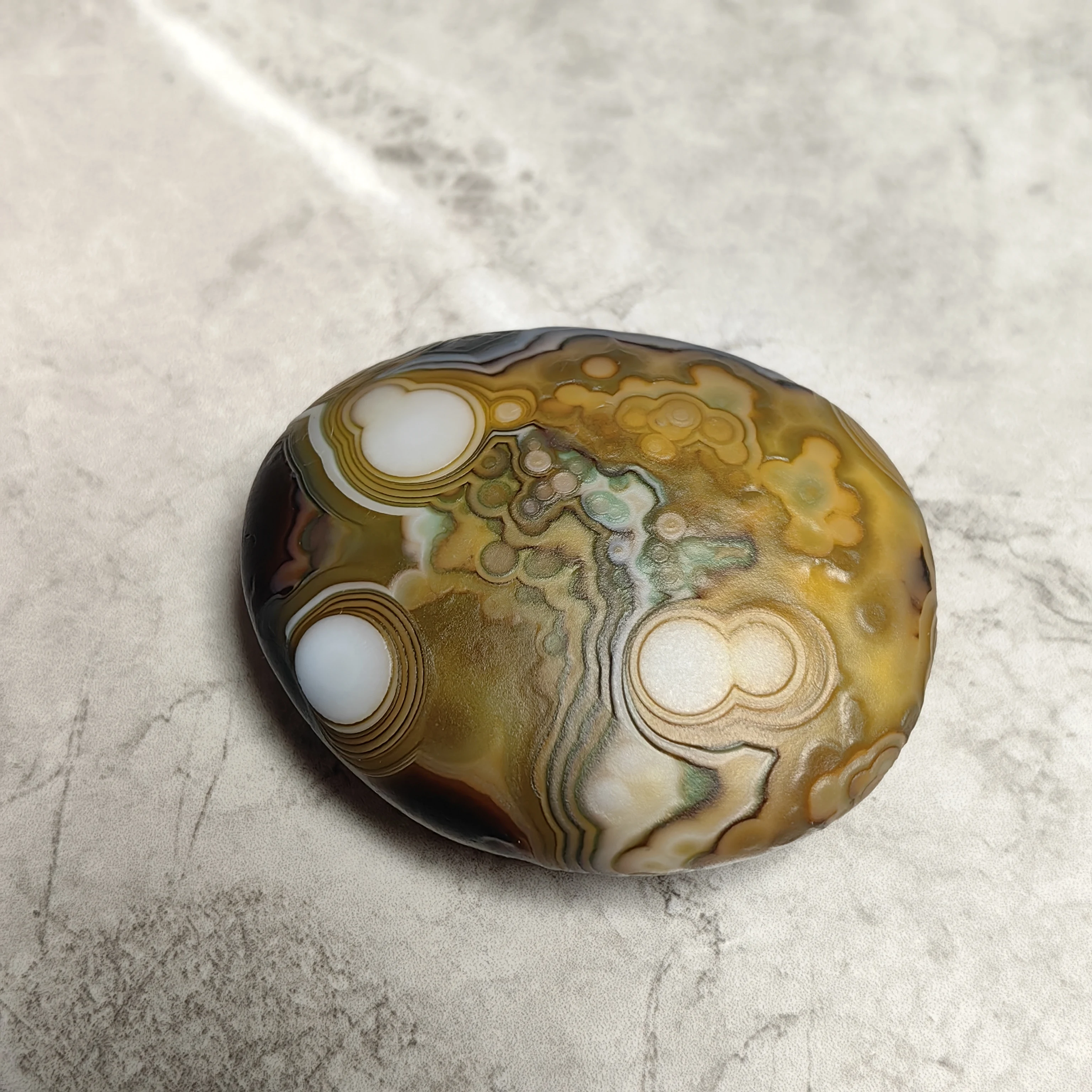 Pure Natural Divine Eye Agate Rough Palm Stones Natural Minerals for Stress Relief, Good Luck, Jewelry DIY Decoration Home Decor