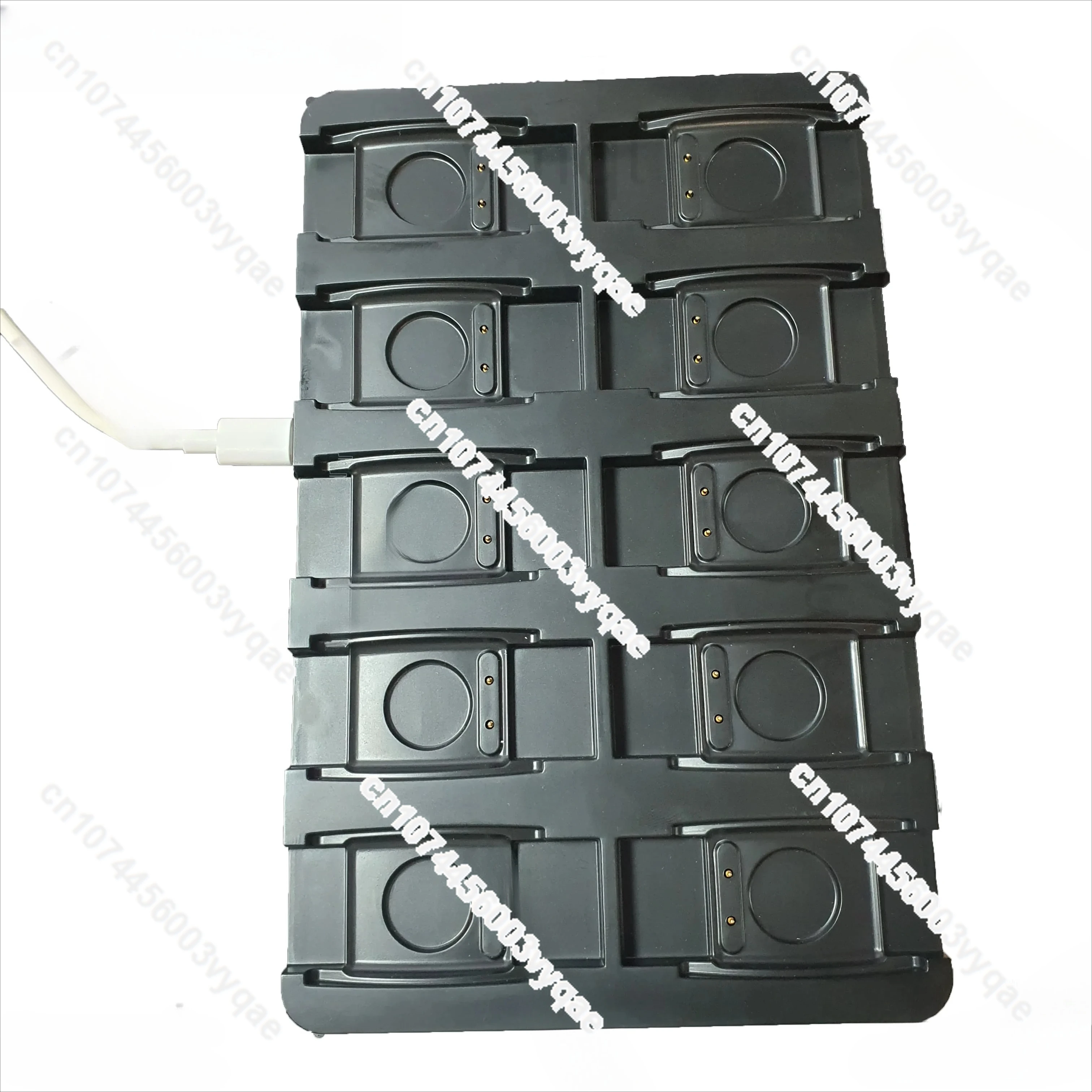 

Зарядная база и боковая розетка, совместимые с зарядным устройством SC620, сменные аксессуары