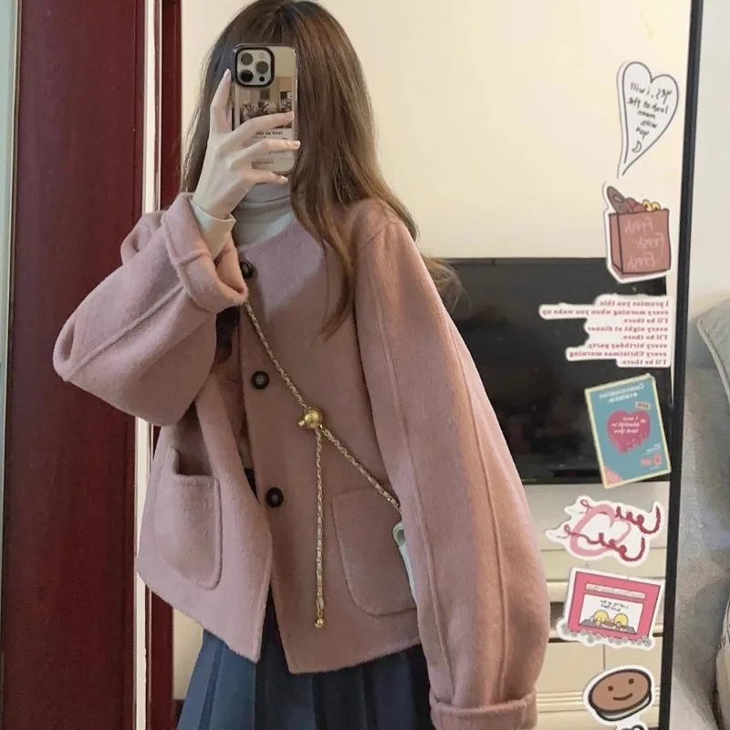 

Новое зимнее женское короткое пальто с круглым вырезом в стиле досуга, солевая система для взрослых, элегантное модное однотонное женское пальто