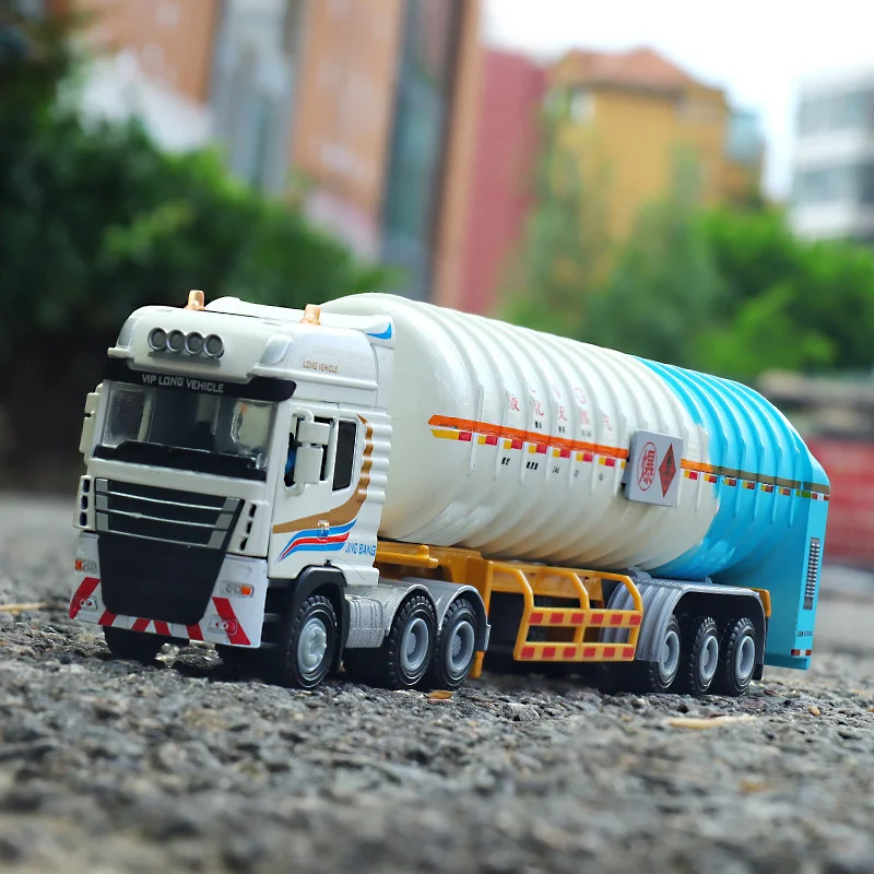 1:50 Boxed Natural Gas Tanker Liquefied Gas Lng Transport Vehicle Car Body Simulation Alloy Engineering Vehicle Tank Truck B110