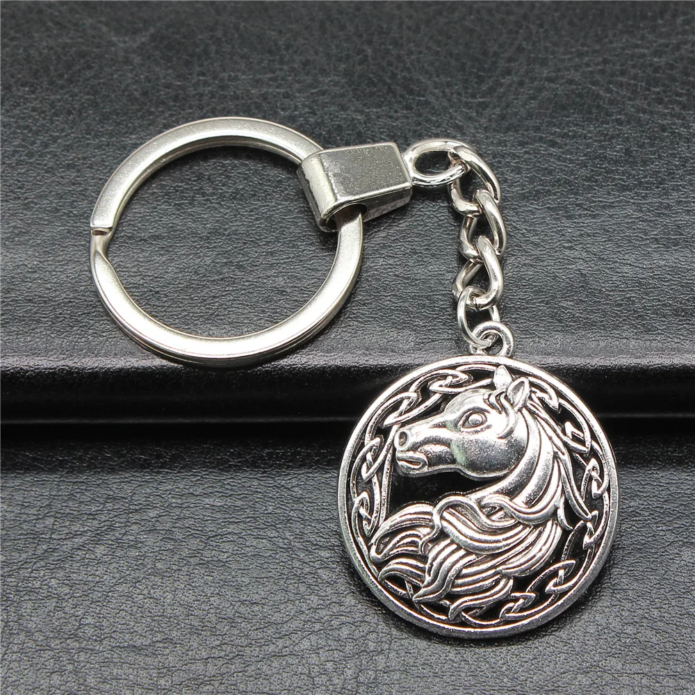 Keychain Holder Dropshipping Vintage Handmade Antique Silver Color 34x30mm Horse Pendant Keyring