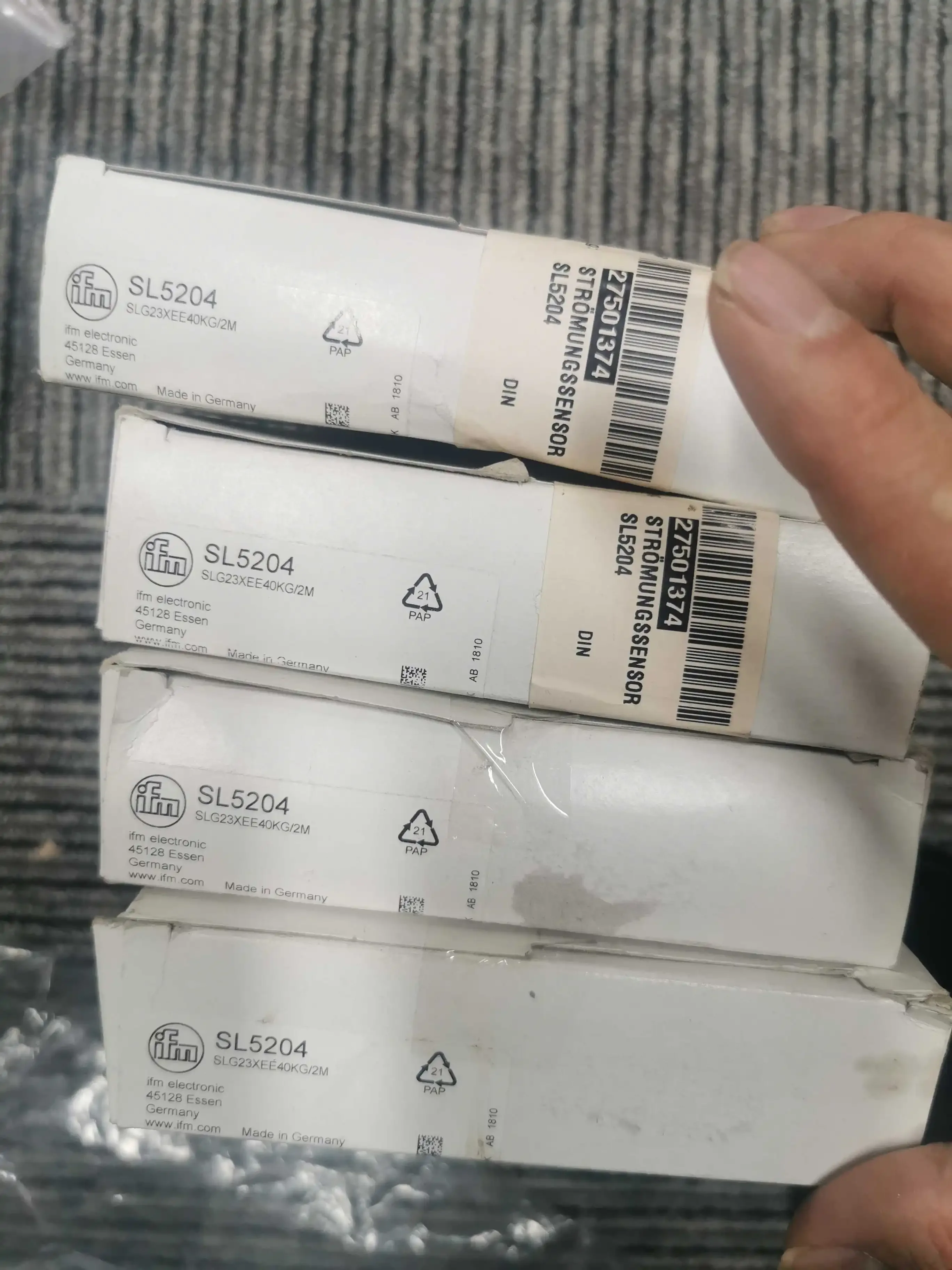 

New original IFM SL5204 photoelectric sensor