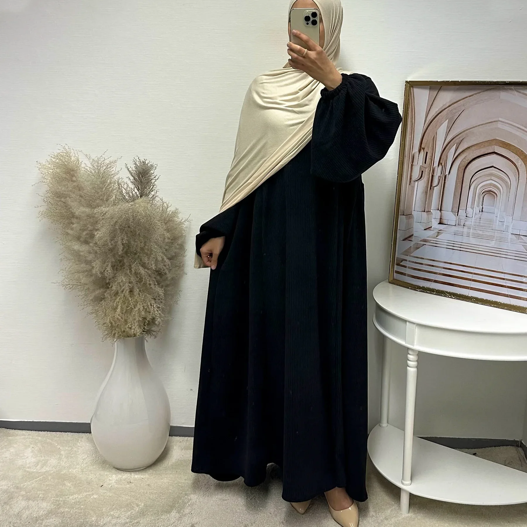 الشتاء سروال قصير عباية فستان مسلم دافئ عبايات مغلقة للنساء دبي الفاخرة تركيا قفطان الحجاب رداء رمضان عيد الإسلام الملابس